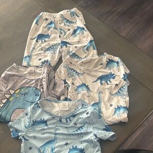 SHEIN Blue Dinosaur Kids Pajama Set